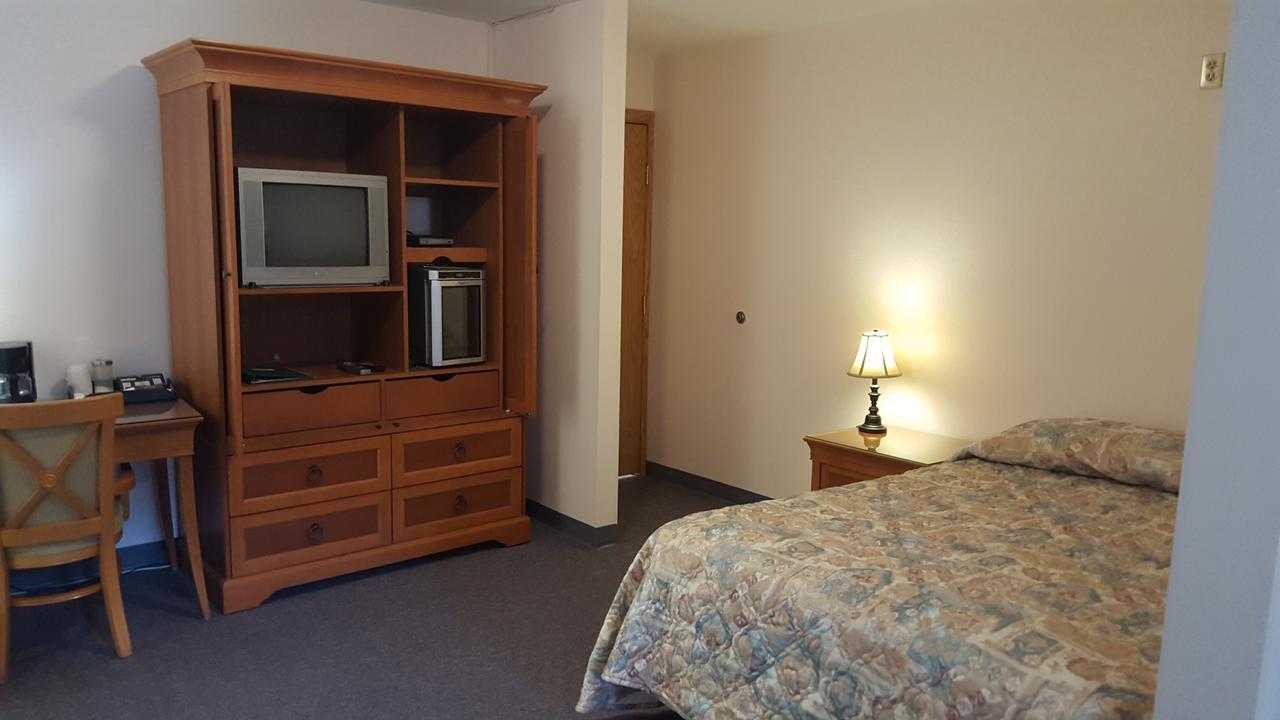 Cumbrian Inn Bella Coola エクステリア 写真